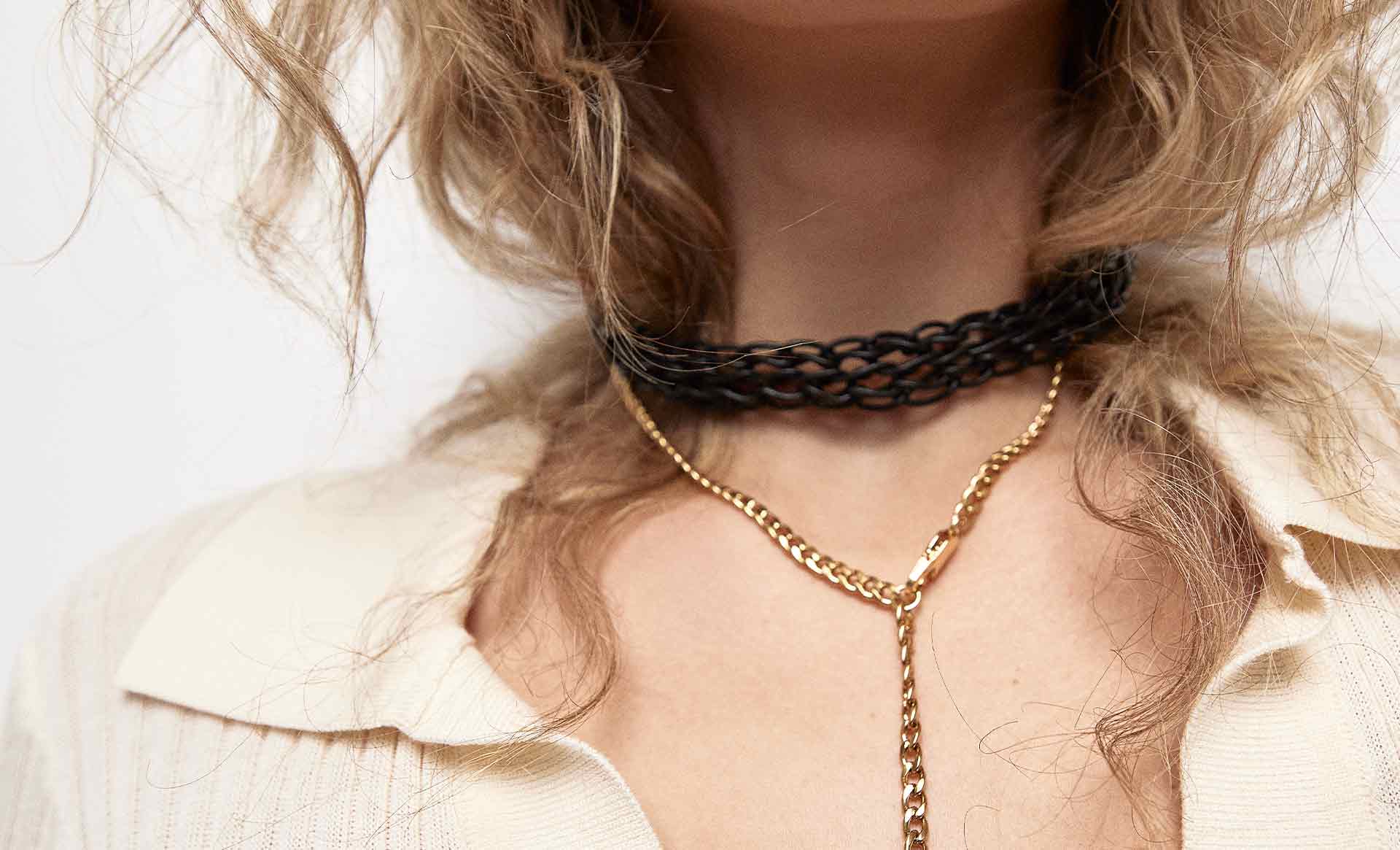 Enjoy free shipping + 10% off. Use the code : SUMMER10